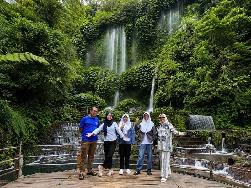 Air terjun benang kelambu